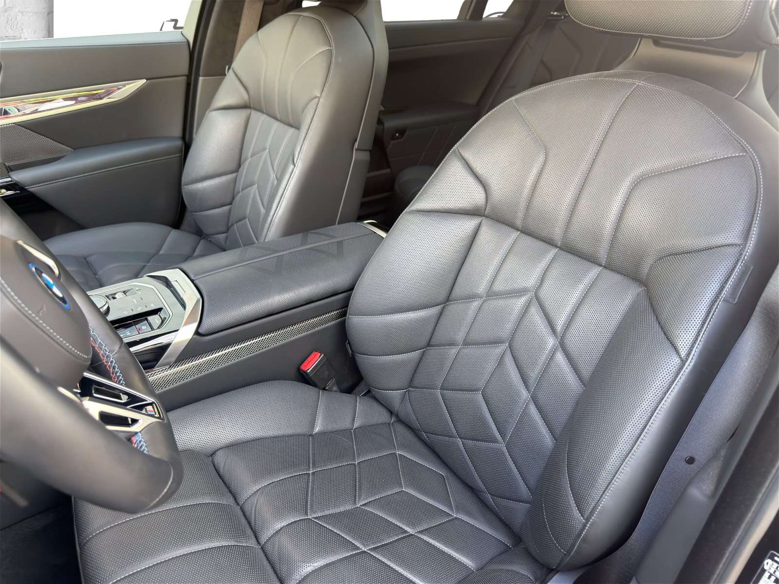 Fahrzeugbild eines BMW 7er-Reihe