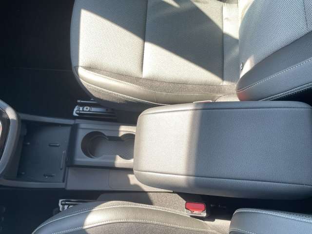 Fahrzeugbild eines Renault Kangoo E-TECH