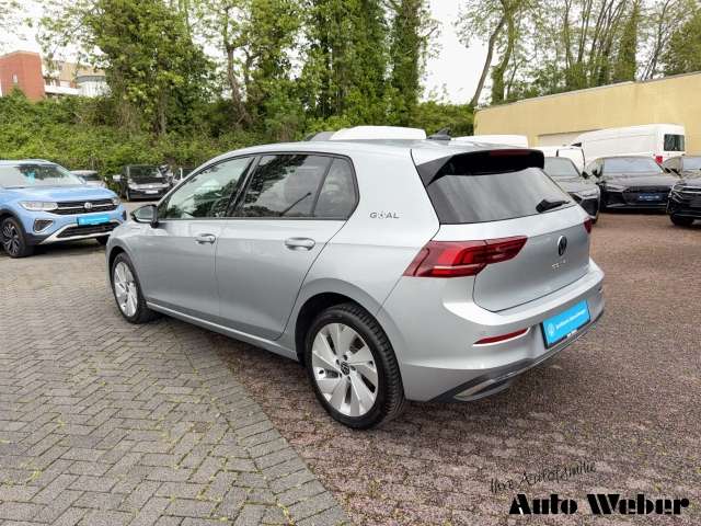Fahrzeugbild eines Volkswagen Golf