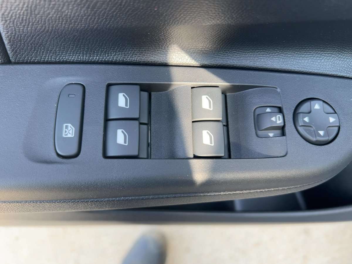 Fahrzeugbild eines Opel Corsa