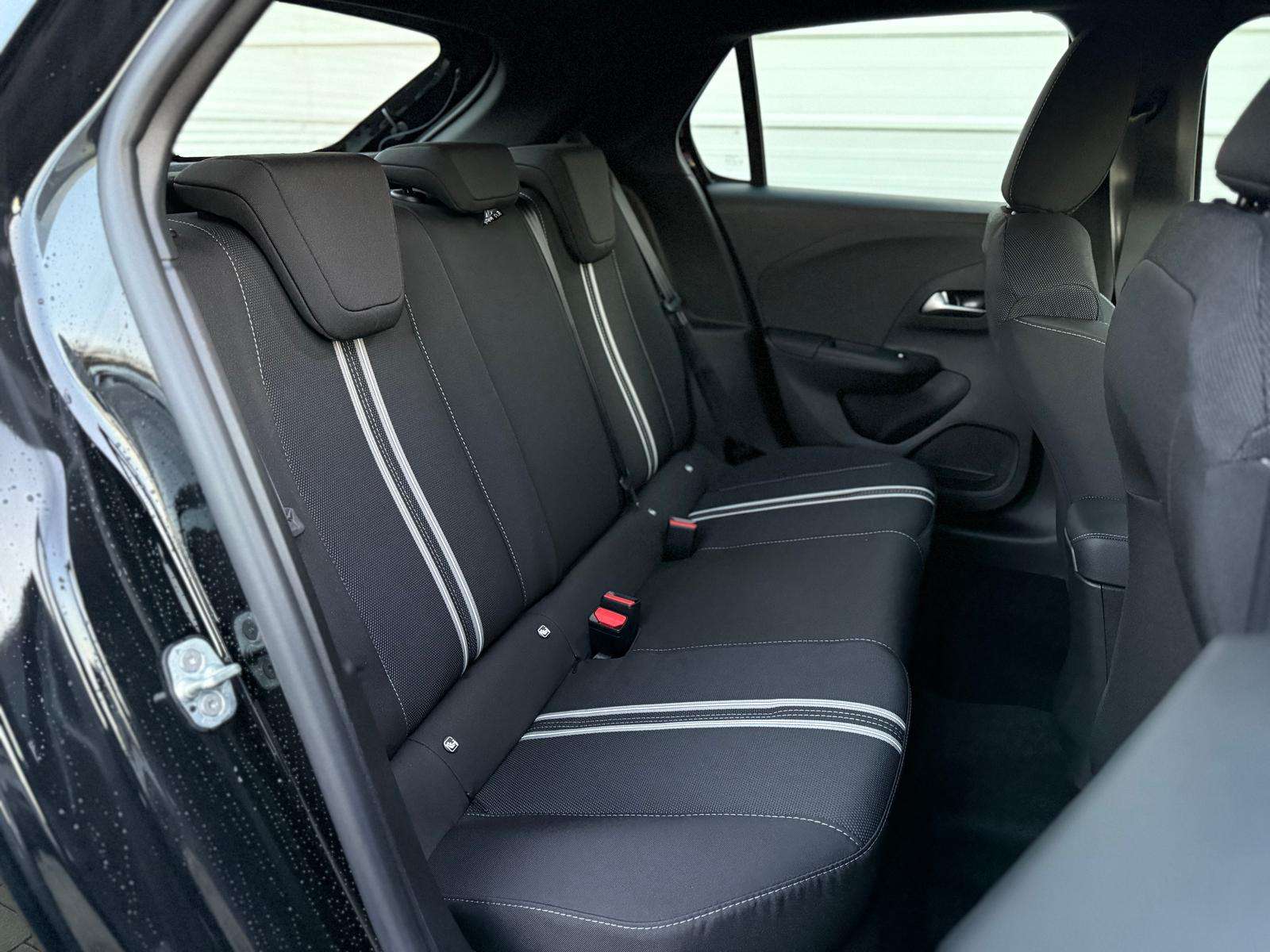 Fahrzeugbild eines Opel Corsa