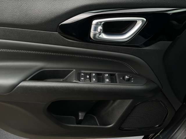 Fahrzeugbild eines Jeep Compass