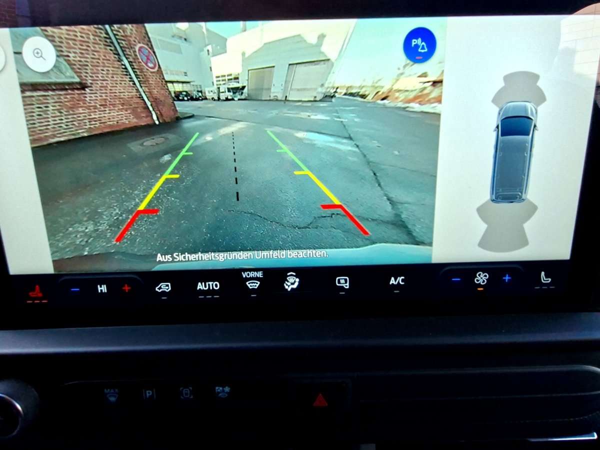 Fahrzeugbild eines Ford Transit Custom