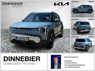 Schräge Frontansicht auf einen Kia EV2 , freigestellt