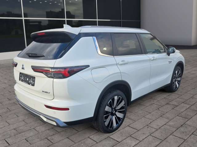 Fahrzeugbild eines Mitsubishi Outlander