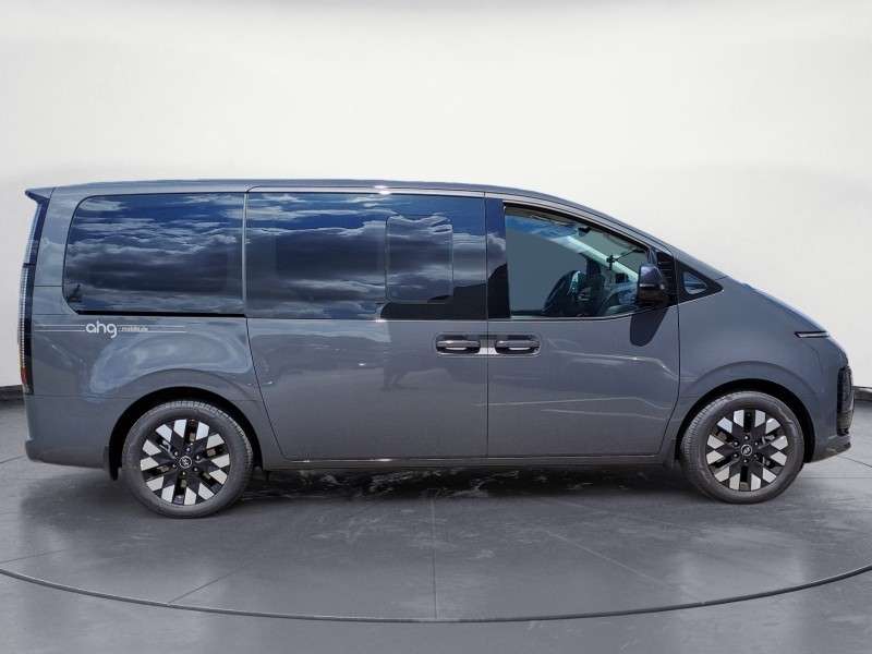 Fahrzeugbild eines Hyundai Staria