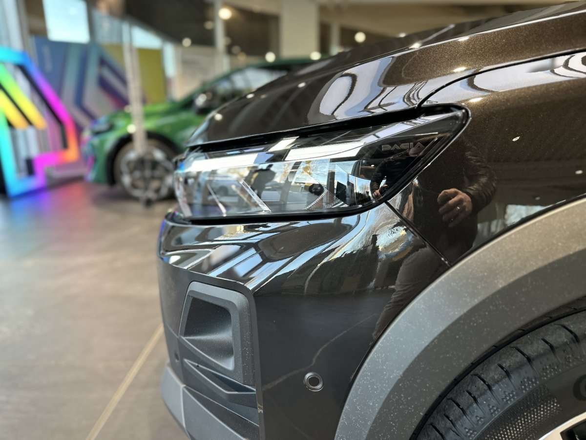 Fahrzeugbild eines Dacia Jogger