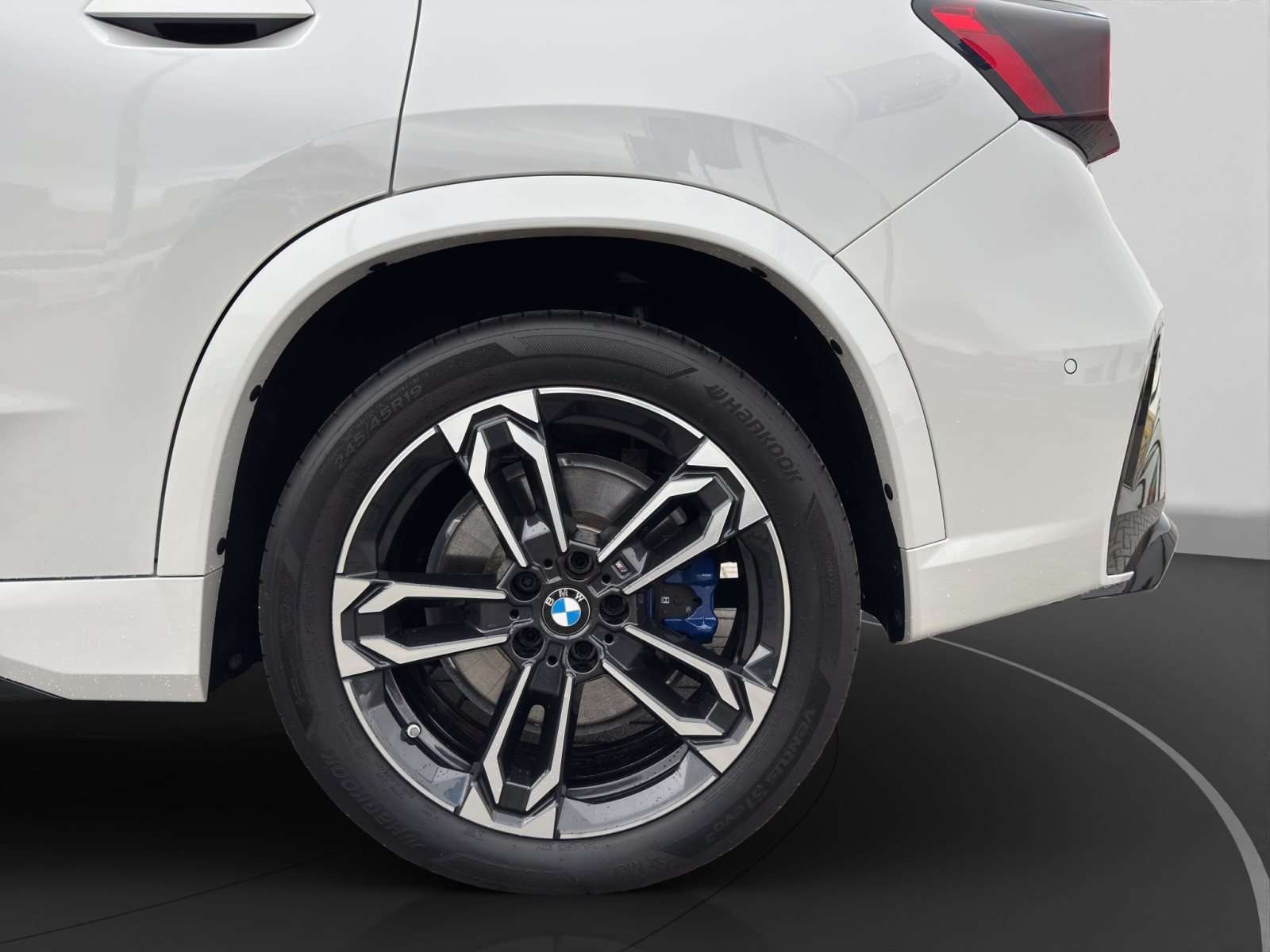 Fahrzeugbild eines BMW X1