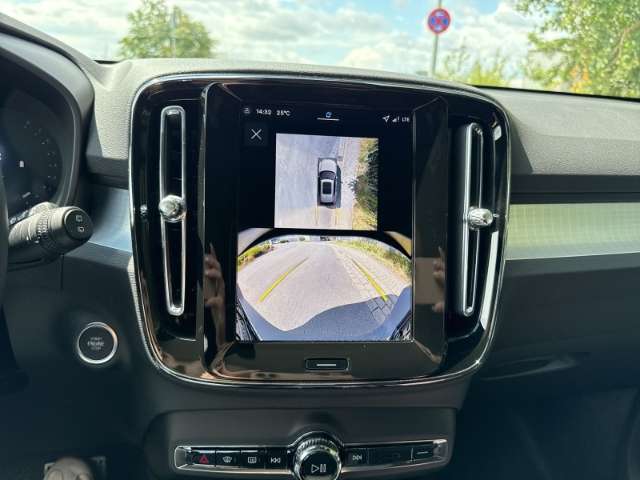 Fahrzeugbild eines Volvo XC40