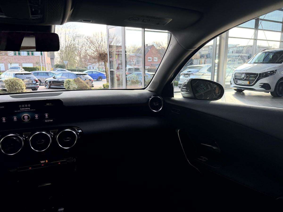 Fahrzeugbild eines Mercedes-Benz A-Klasse