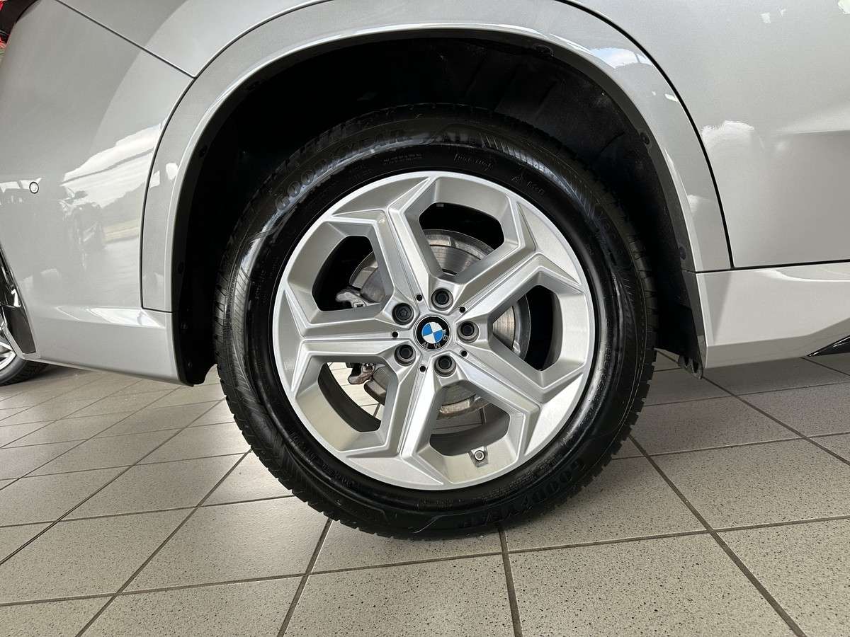 Fahrzeugbild eines BMW X1