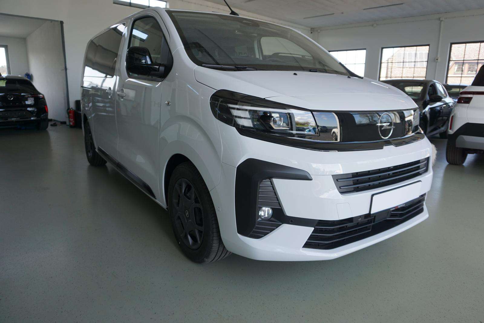 Fahrzeugbild eines Opel Zafira Life