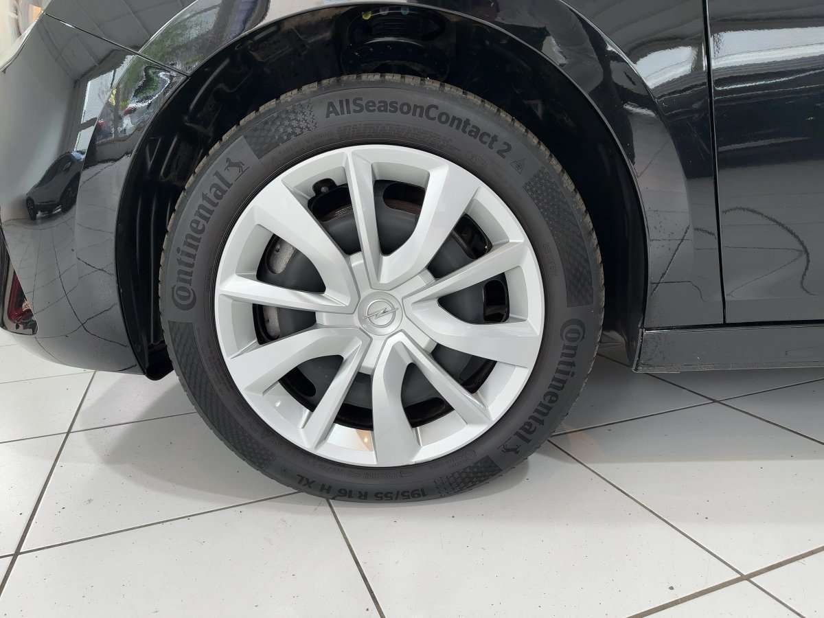 Fahrzeugbild eines Opel Corsa
