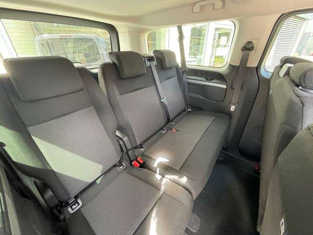 Fahrzeugbild eines Opel Zafira