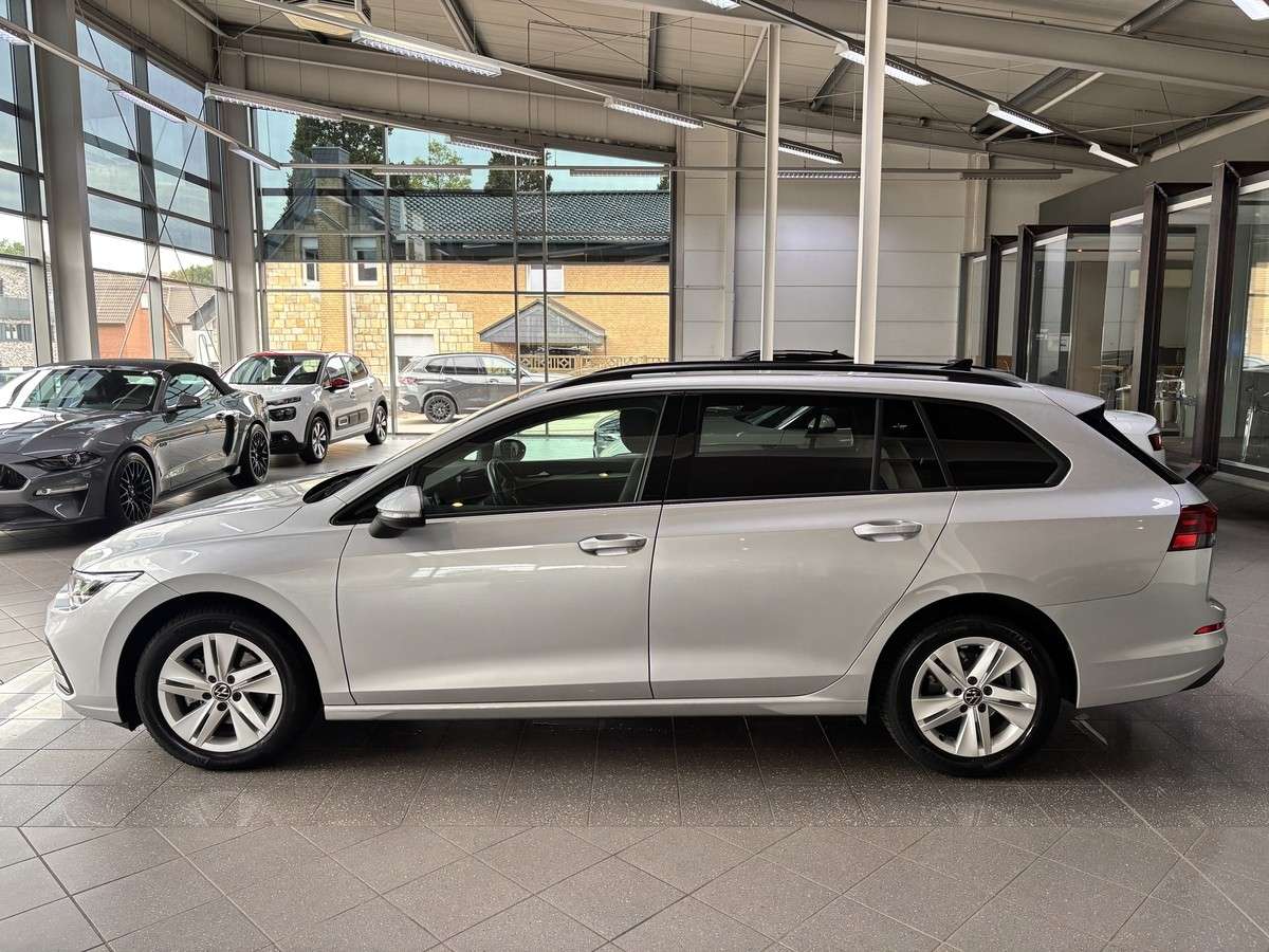 Fahrzeugbild eines Volkswagen Golf