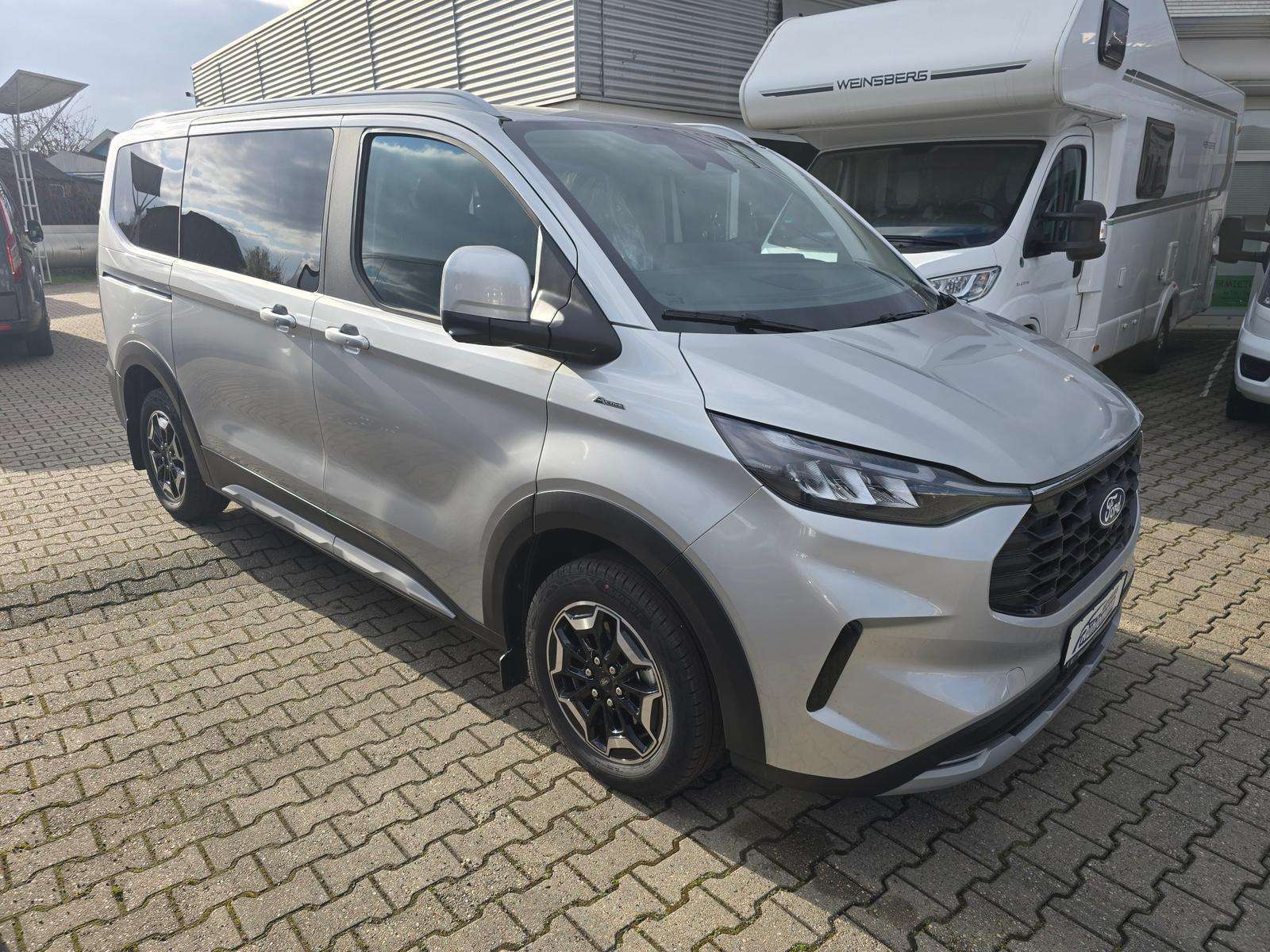 Fahrzeugbild eines Ford Tourneo Custom
