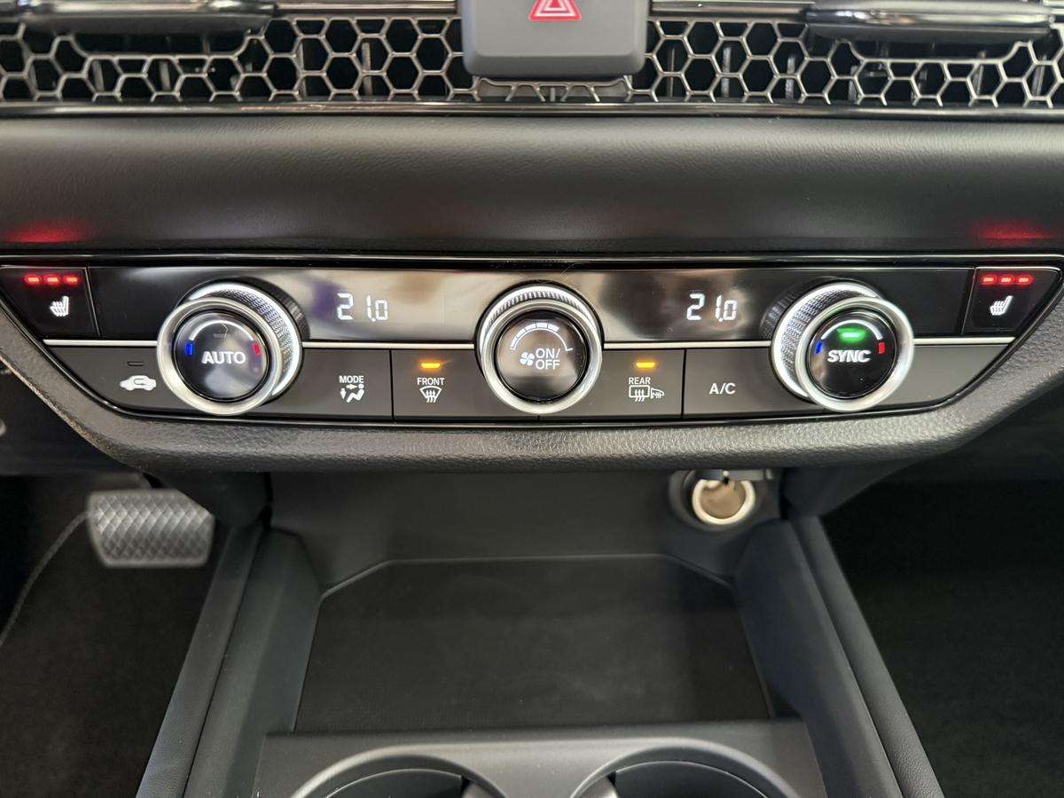 Fahrzeugbild eines Honda ZR-V