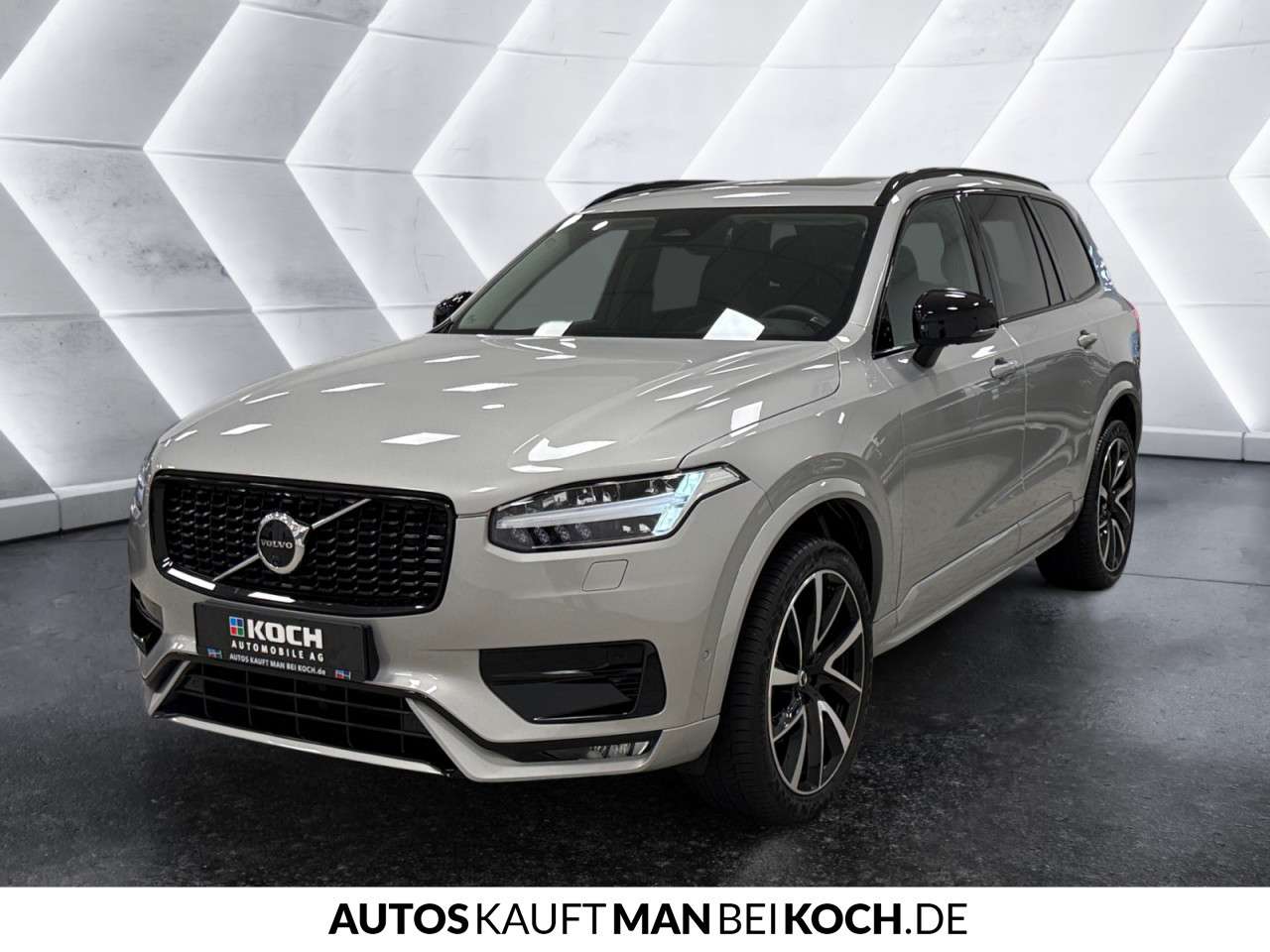 Fahrzeugbild eines Volvo XC90