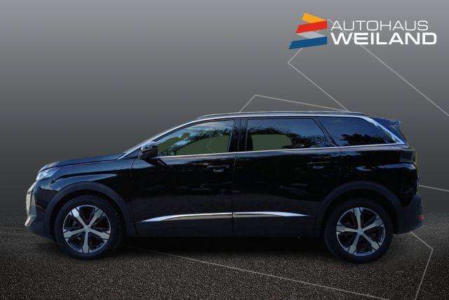 Fahrzeugbild eines Peugeot 5008