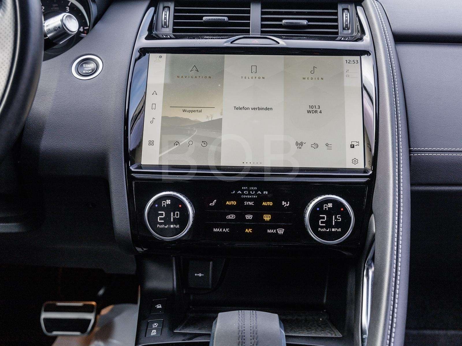 Fahrzeugbild eines Jaguar E-PACE