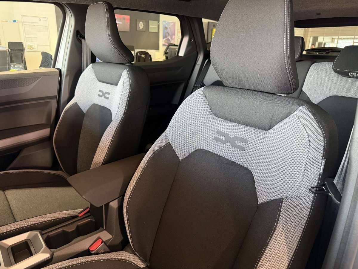 Fahrzeugbild eines Dacia Duster