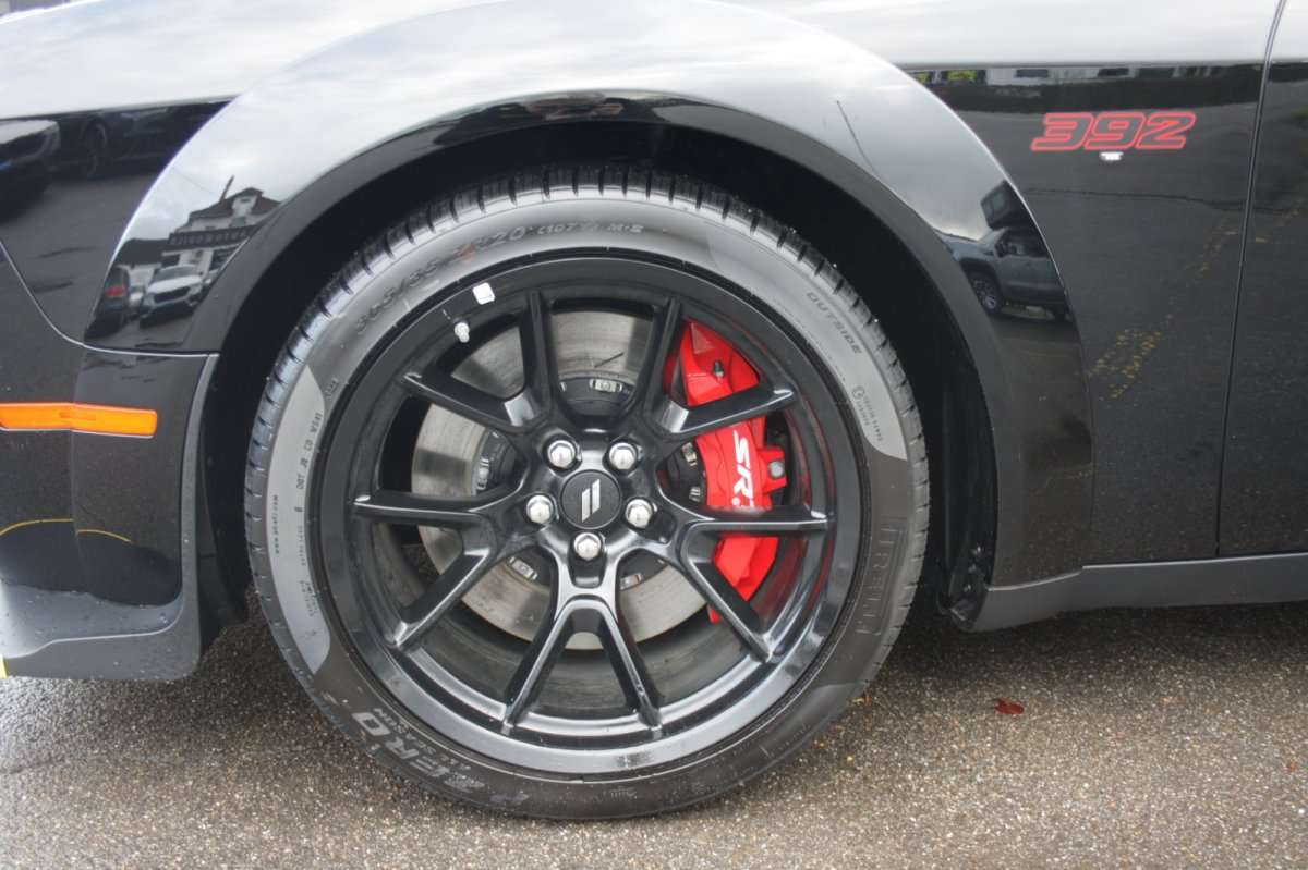 Fahrzeugbild eines Dodge Challenger