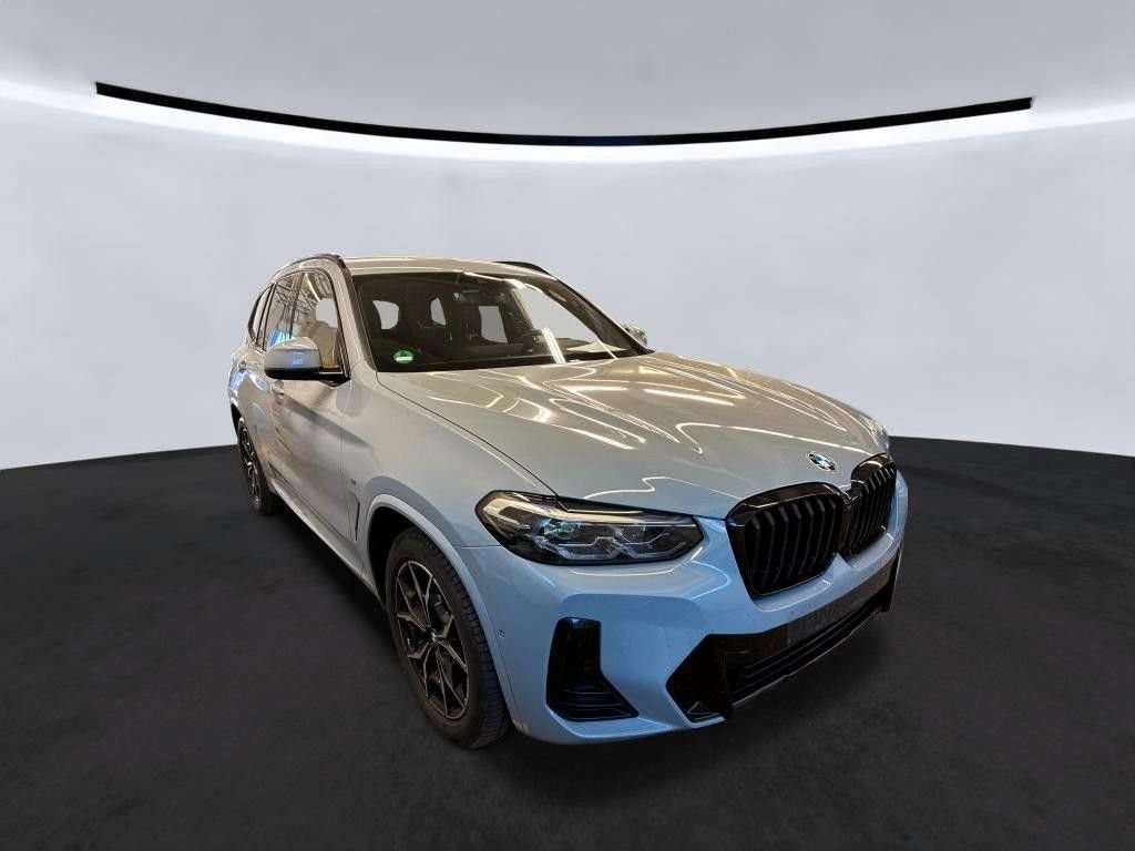 Fahrzeugbild eines BMW X3