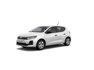 Schräge Frontansicht auf einen Dacia Sandero , freigestellt