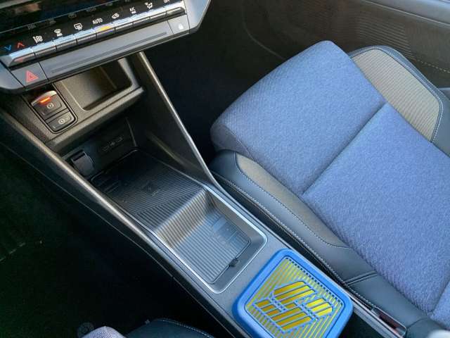 Fahrzeugbild eines Renault 5 E-TECH