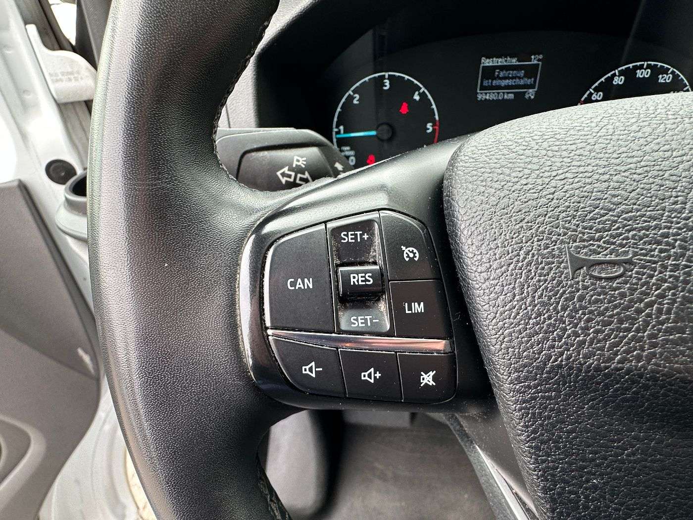 Fahrzeugbild eines Ford Transit Custom