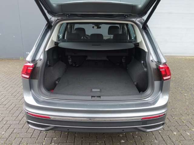 Fahrzeugbild eines Volkswagen Tiguan Allspace