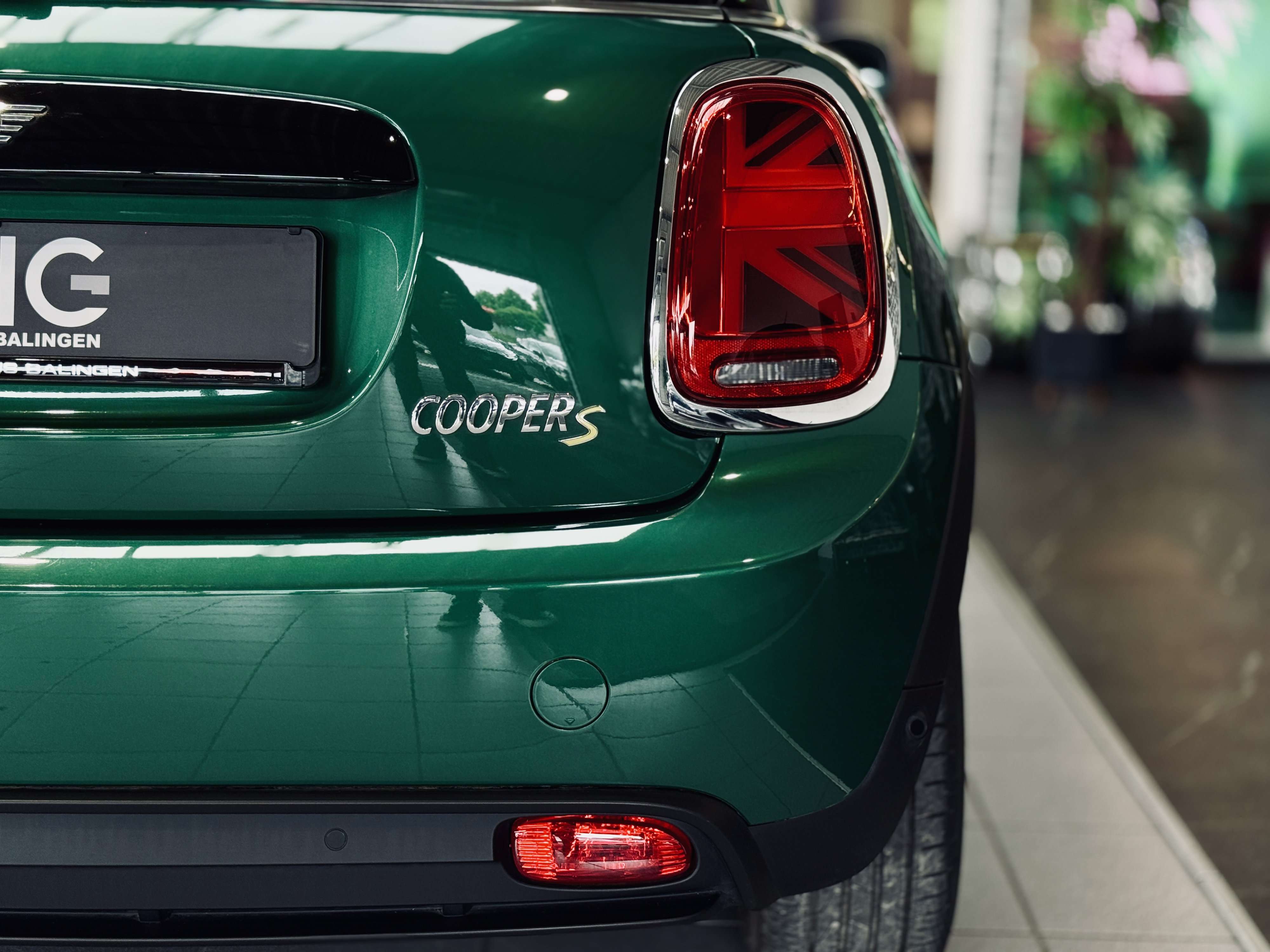 Fahrzeugbild eines MINI COOPER