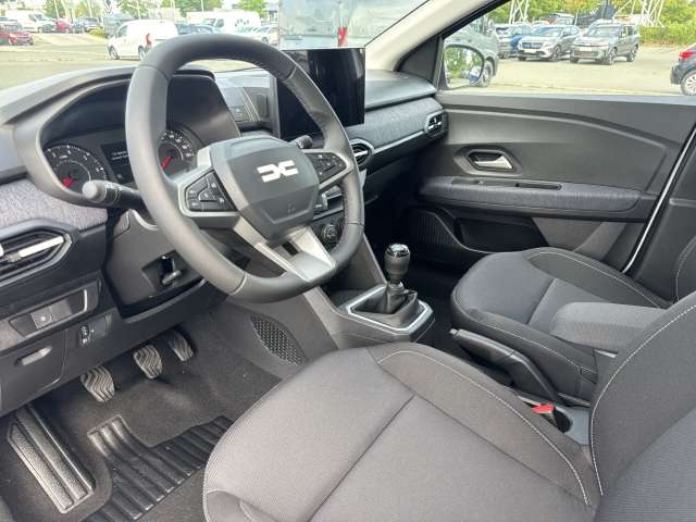 Fahrzeugbild eines Dacia Sandero