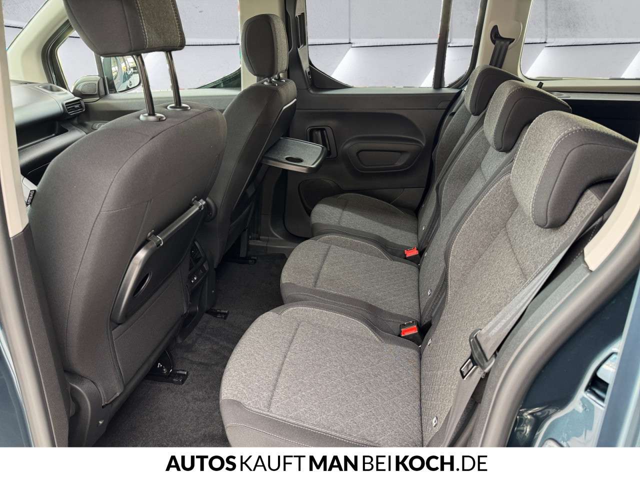 Fahrzeugbild eines Opel Combo Life