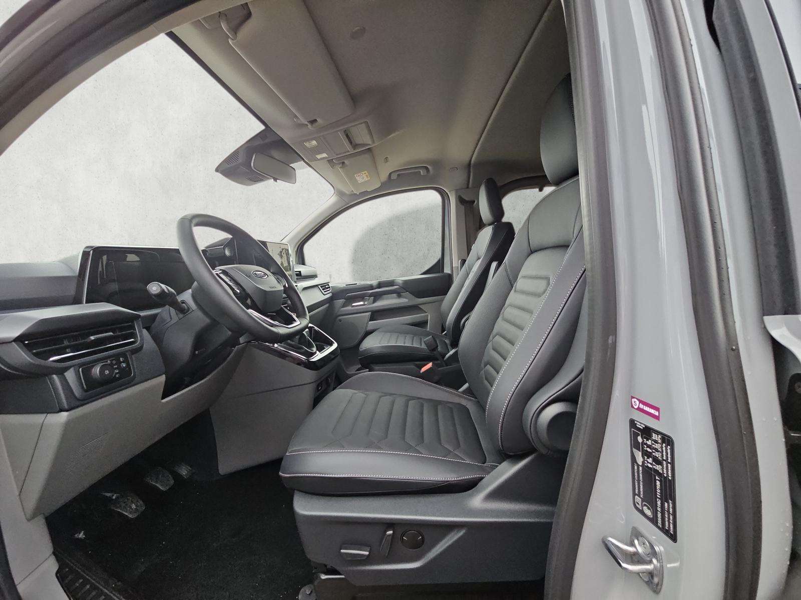 Fahrzeugbild eines Ford Tourneo Custom