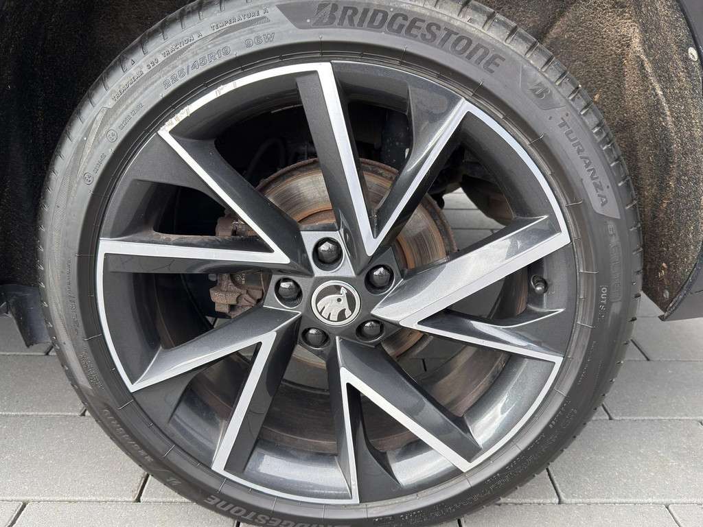 Fahrzeugbild eines Skoda Karoq