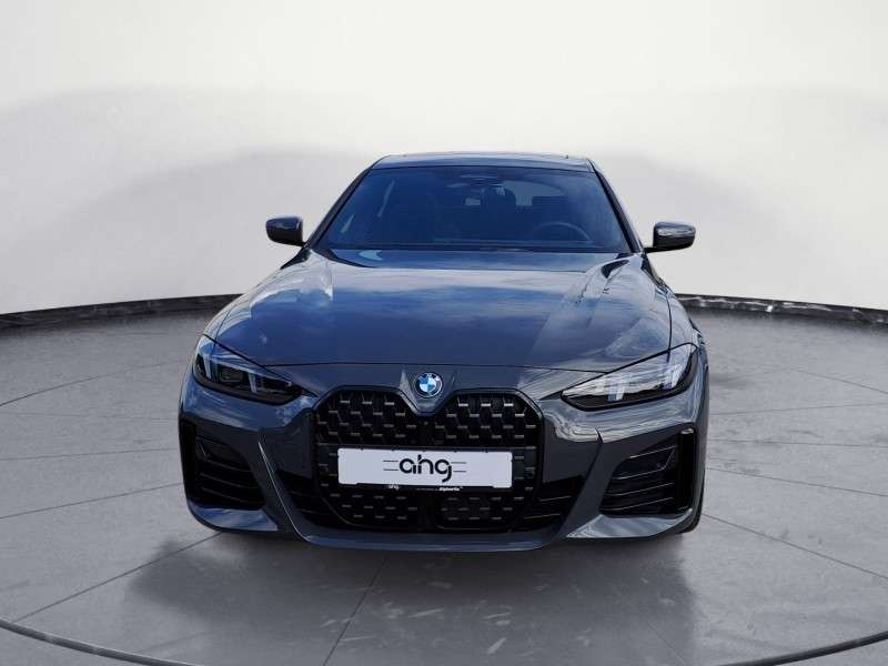 Fahrzeugbild eines BMW 4er-Reihe