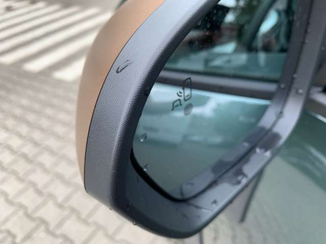 Fahrzeugbild eines Dacia Duster