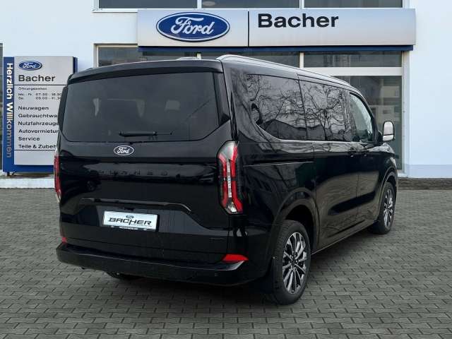Fahrzeugbild eines Ford Tourneo Custom