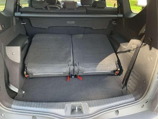 Fahrzeugbild eines Dacia Jogger