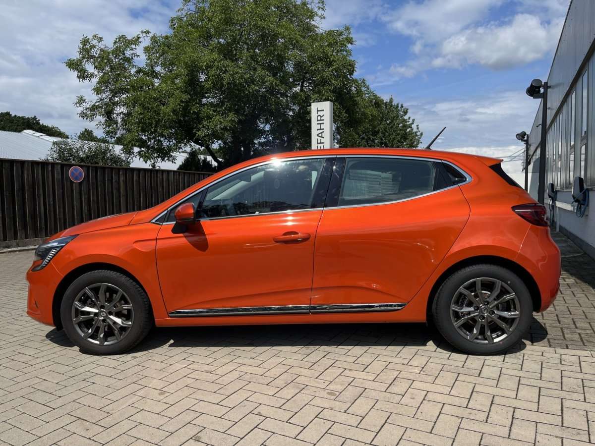Fahrzeugbild eines Renault Clio