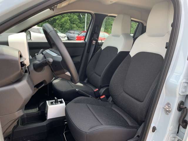 Fahrzeugbild eines Dacia Spring