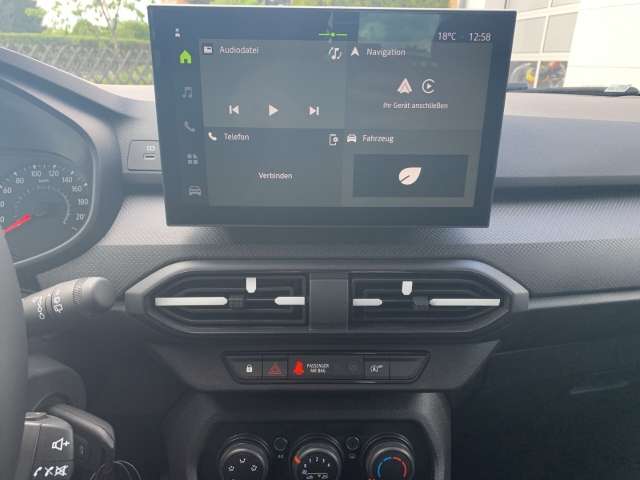 Fahrzeugbild eines Dacia Sandero