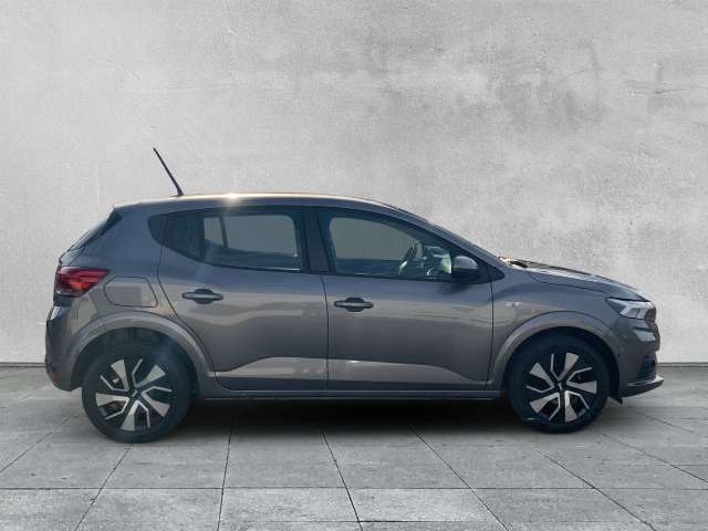Fahrzeugbild eines Dacia Sandero