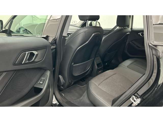 Fahrzeugbild eines BMW 2er-Reihe