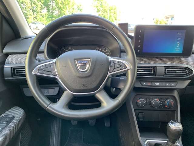 Fahrzeugbild eines Dacia Sandero
