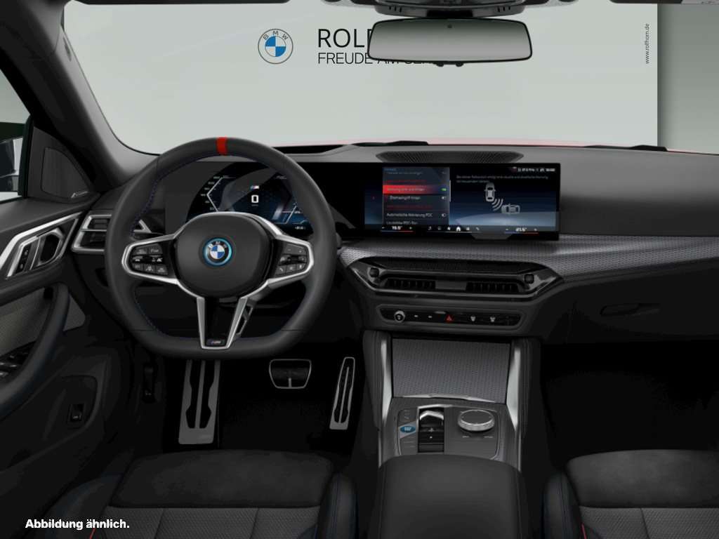 Fahrzeugbild eines BMW i4
