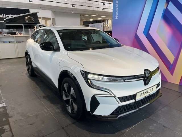 Fahrzeugbild eines Renault Megane E-TECH