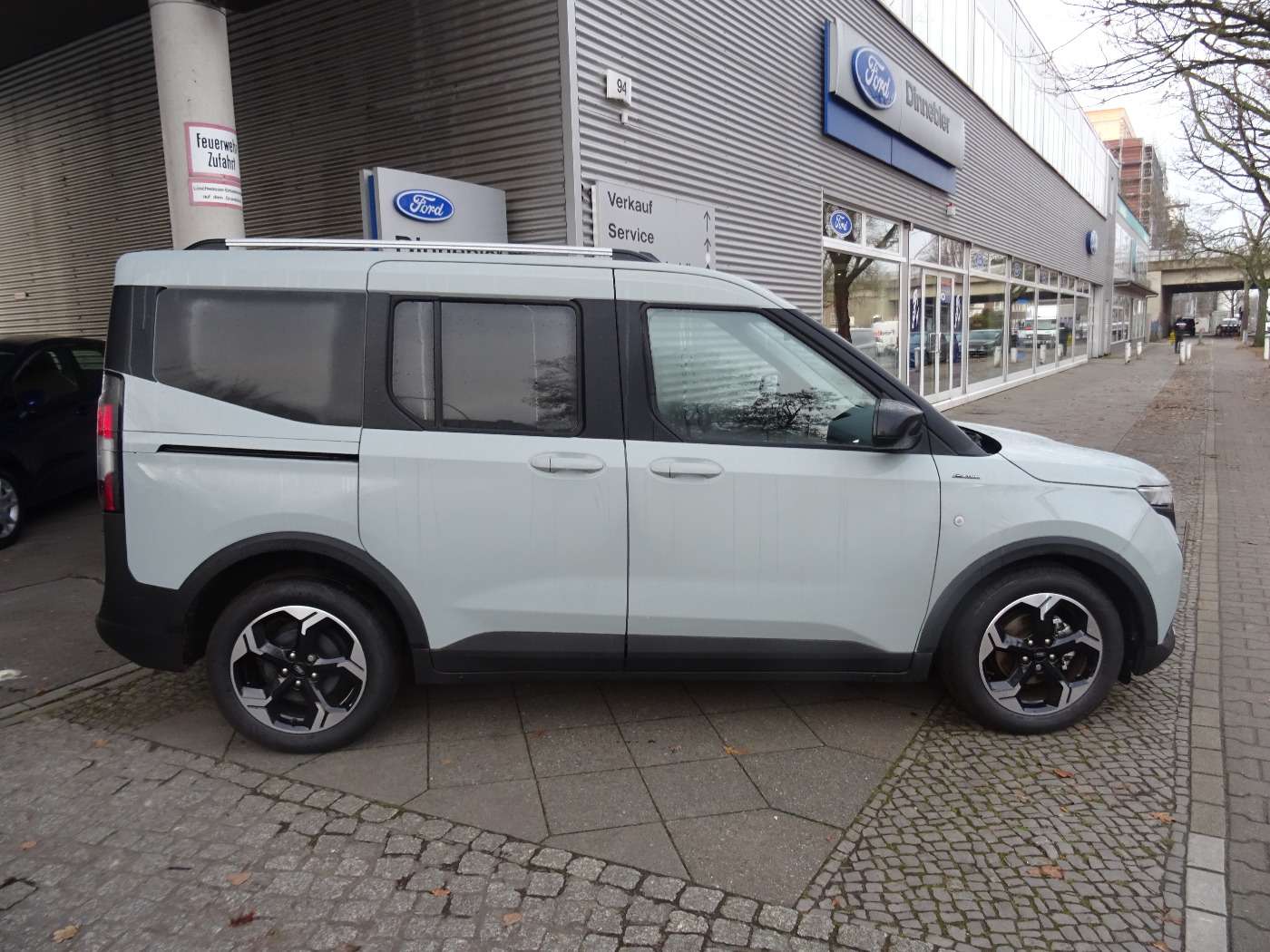 Fahrzeugbild eines Ford Tourneo Courier