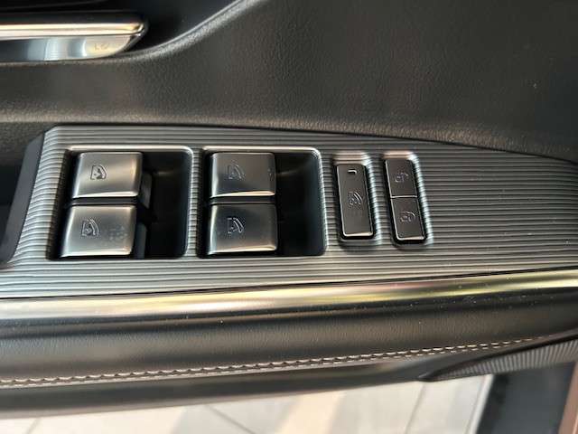 Fahrzeugbild eines Mazda Mazda6